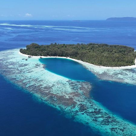 Wai Resort - Raja Ampat Pulau Birie Eksteriør billede