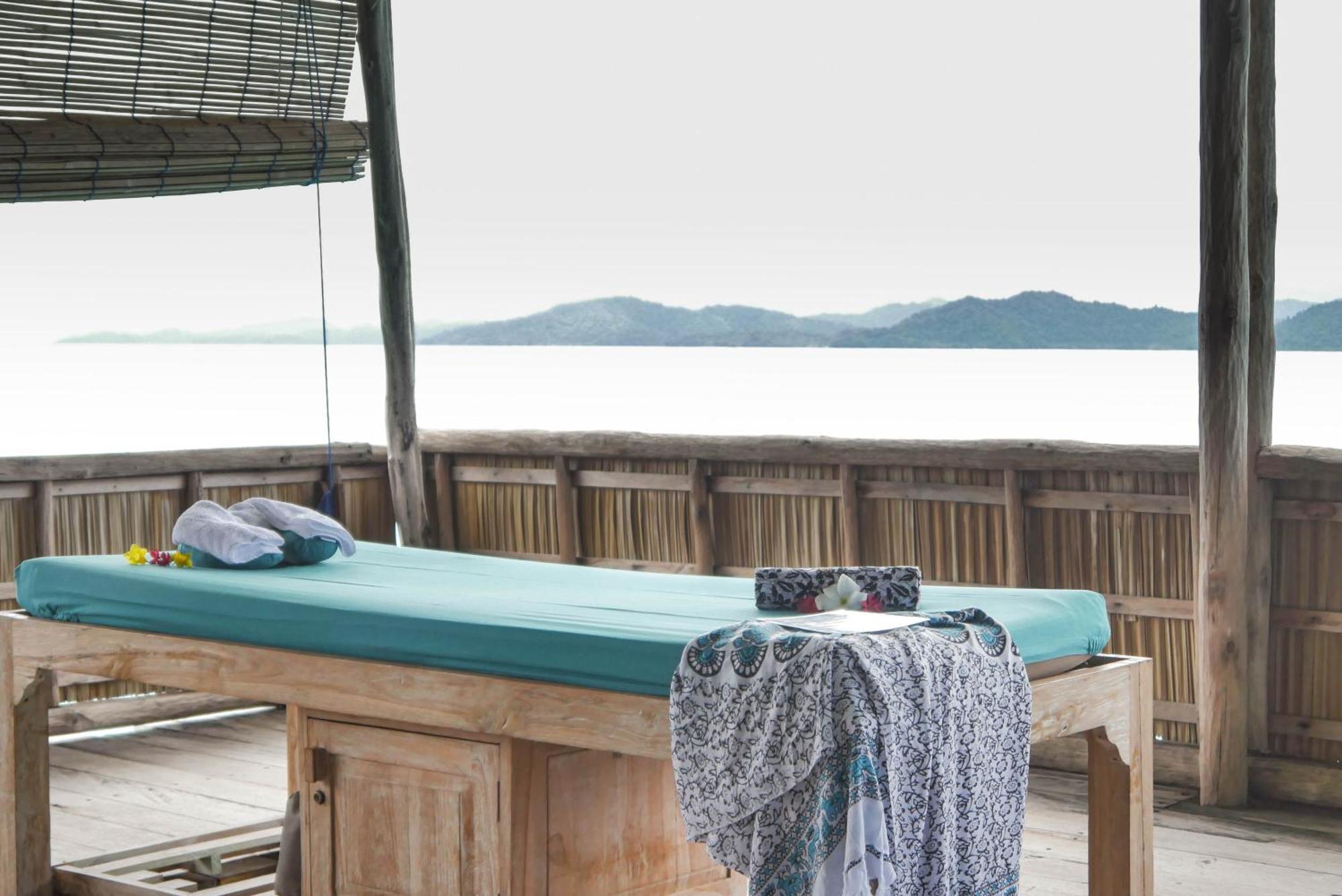 Wai Resort - Raja Ampat Pulau Birie Eksteriør billede